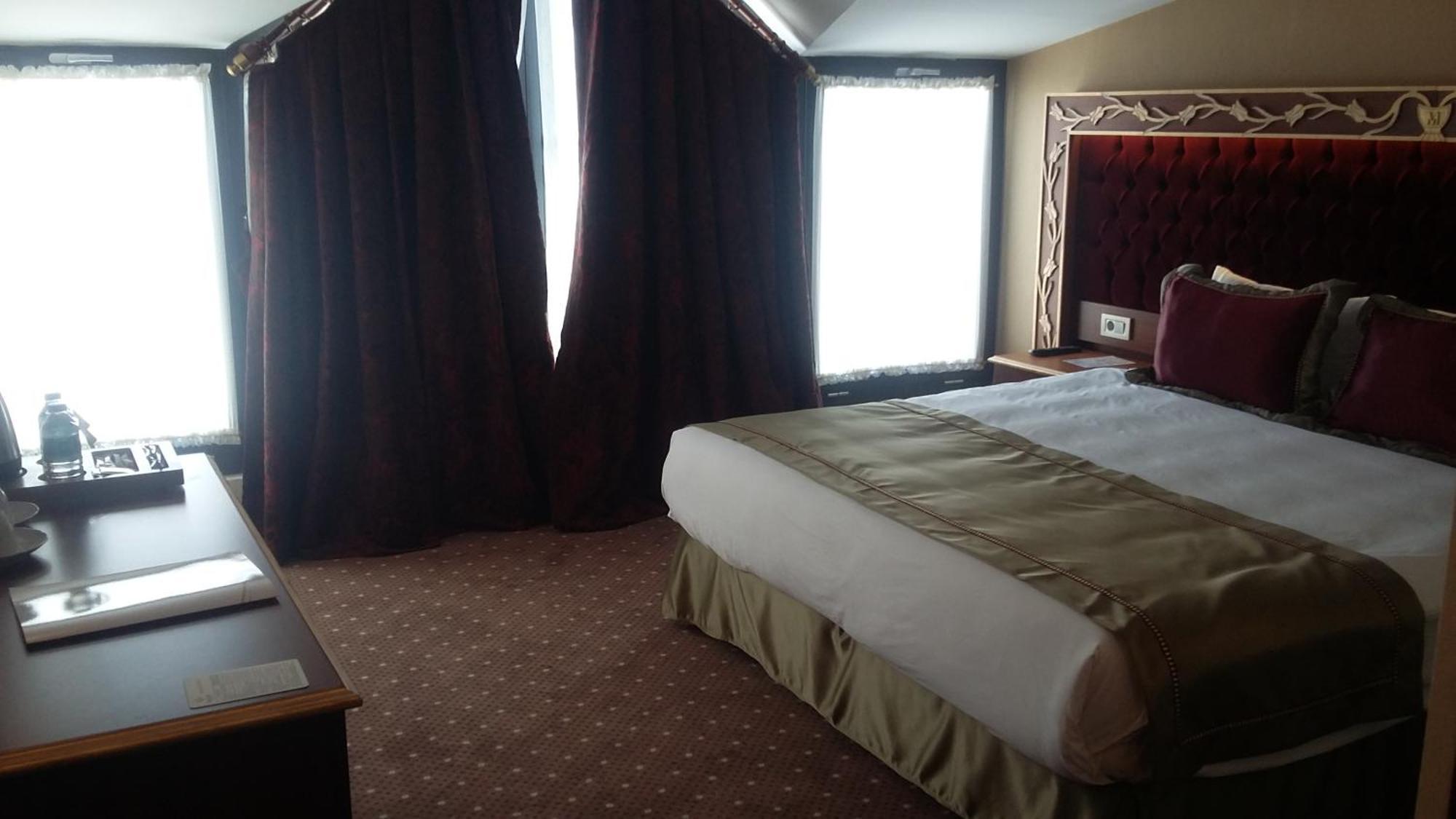 MB Deluxe Hotel Istanbul Exterior foto